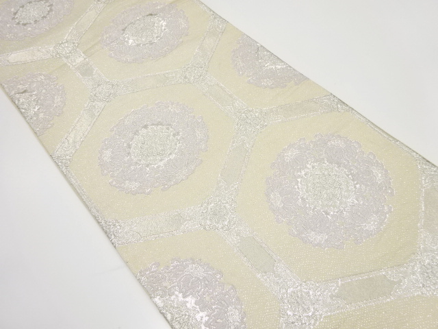 アンティーク　亀甲繋ぎに華紋織り出し袋帯（着用可）